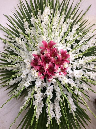 سفارش تاج گل مراسم عزاداری