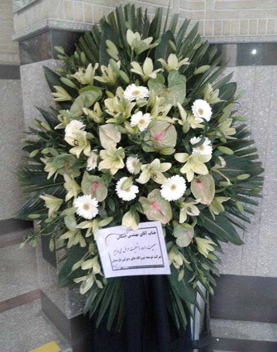 تاج گل زیبا برای ترحیم